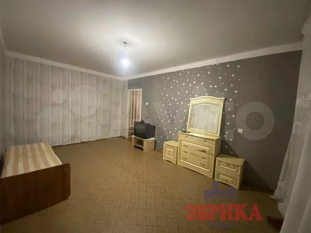 2-к. квартира, 50 м, 6/9 эт. - Фото 0