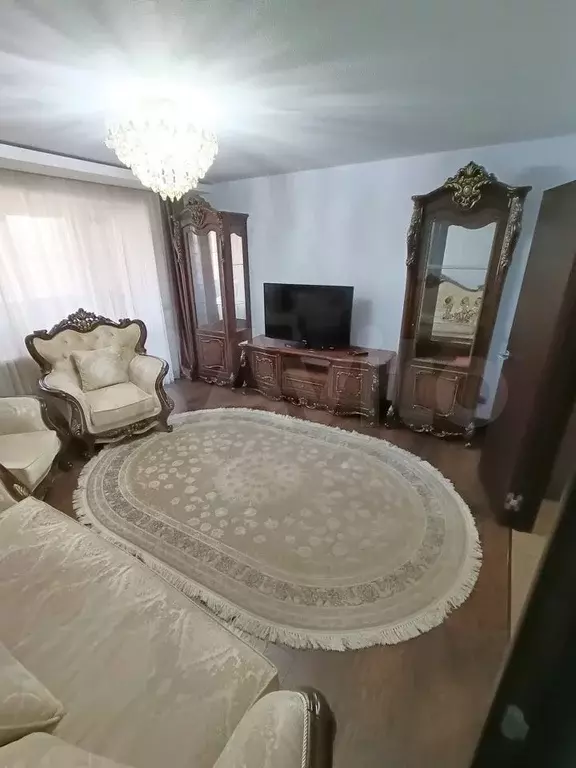 3-к. квартира, 71 м, 4/9 эт. - Фото 1