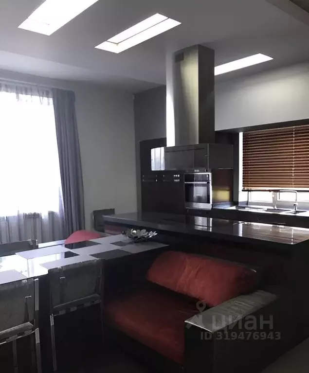 Дом в Ростовская область, Ростов-на-Дону ул. Еременко, 81Г (500 м) - Фото 1