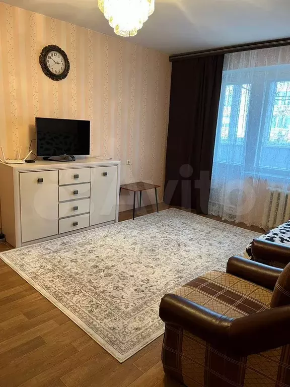 1-к. квартира, 30 м, 8/10 эт. - Фото 0