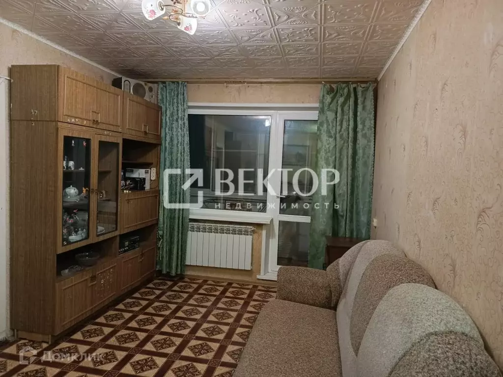 Продаётся 4-к квартира, 59.2 м - Фото 1