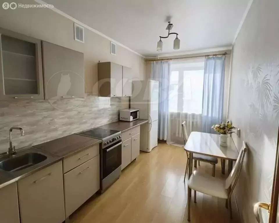 1-комнатная квартира: Тюмень, улица Газовиков, 53к1 (42.1 м) - Фото 2