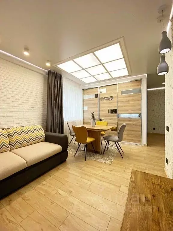 1-к кв. Кировская область, Киров ул. Калинина, 40 (60.0 м) - Фото 2