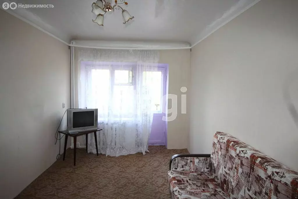 1-комнатная квартира: Тюмень, улица Луначарского, 59 (31.5 м) - Фото 1
