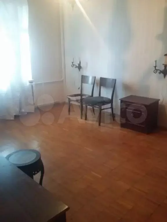 Комната 24 м в 3-к., 2/4 эт. - Фото 0