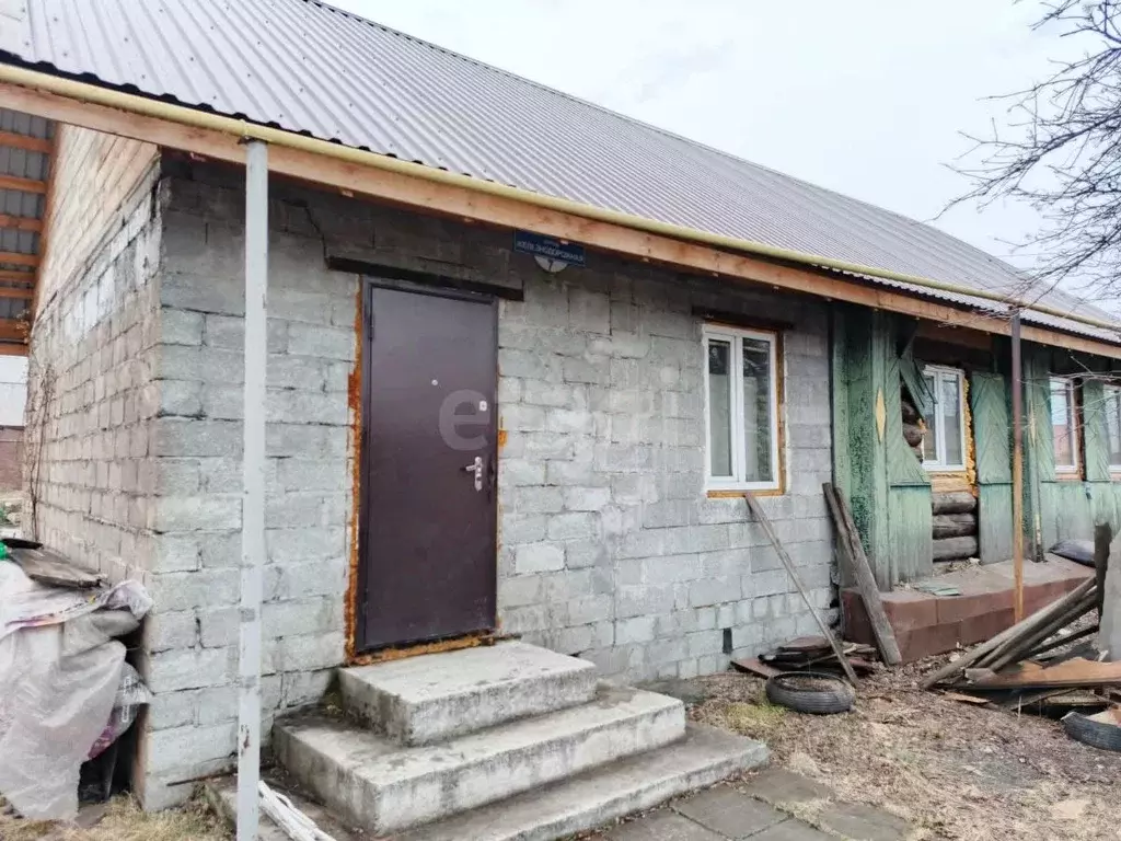 Дом в Свердловская область, Нижний Тагил Железнодорожная ул., 7 (45 м) - Фото 1