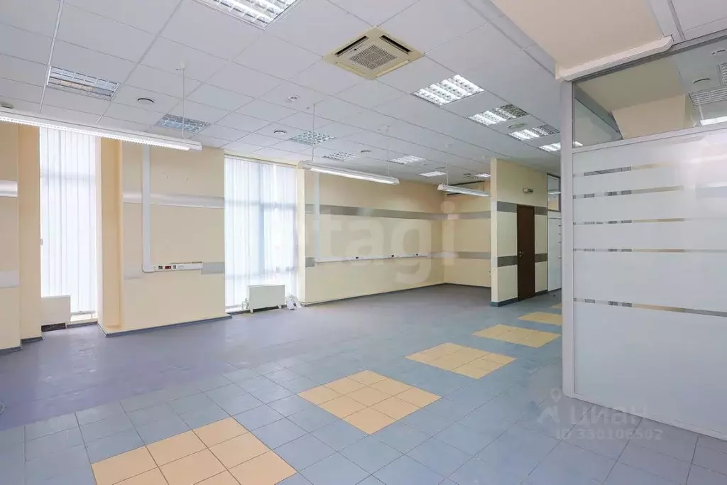 Офис в Оренбургская область, Оренбург ул. Чичерина, 20 (528 м) - Фото 1