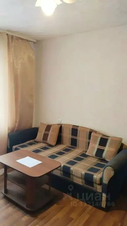 Комната Удмуртия, Ижевск ул. Ворошилова, 1А (15.0 м) - Фото 1