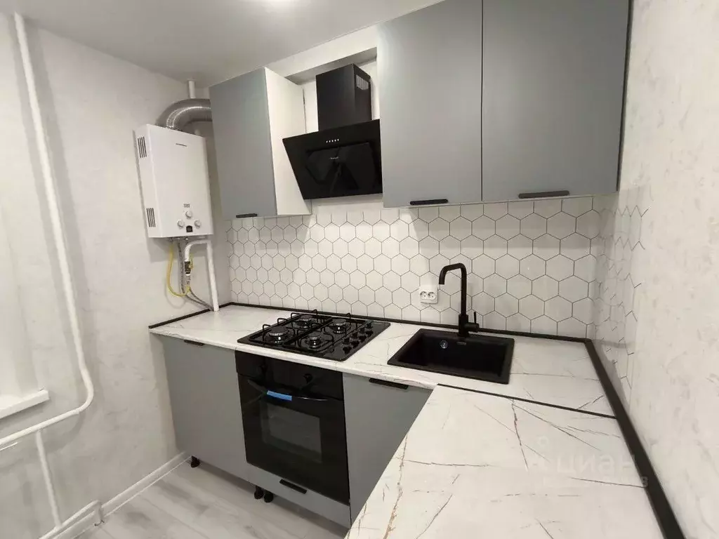 3-к кв. Татарстан, Казань ул. Аделя Кутуя, 10 (59.9 м) - Фото 1