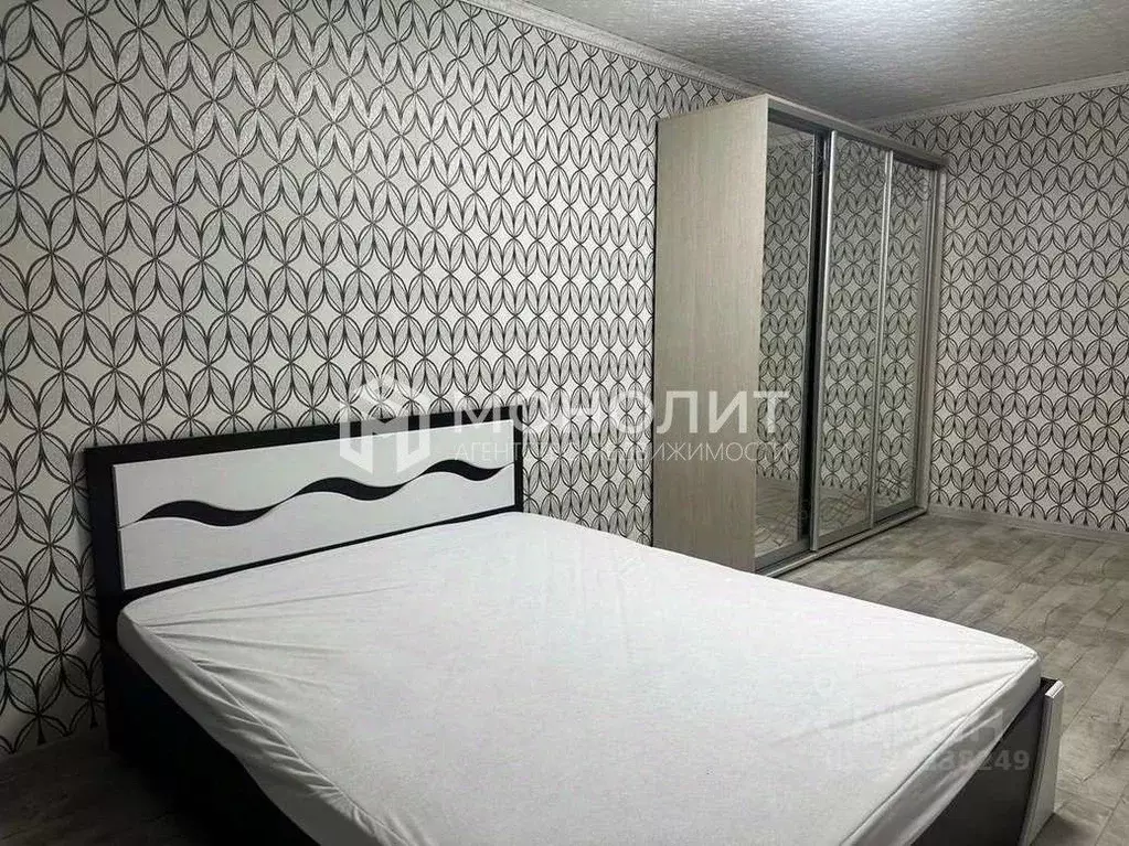 2-к кв. Белгородская область, Старый Оскол Приборостроитель мкр, 17 ... - Фото 2