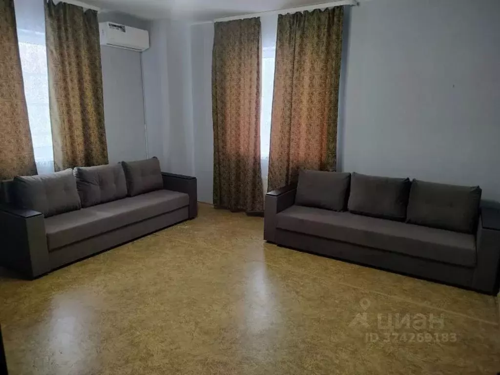 1-к кв. Тюменская область, Тобольск 15-й мкр, 30 (61.0 м) - Фото 2