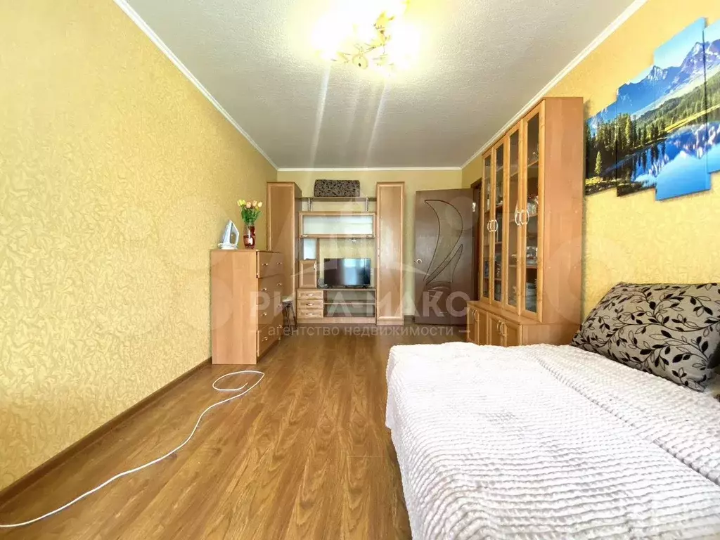 1-к. квартира, 30 м, 5/5 эт. - Фото 1