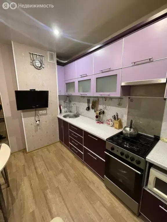 2-комнатная квартира: Бор, улица Будённого, 36 (52 м) - Фото 1