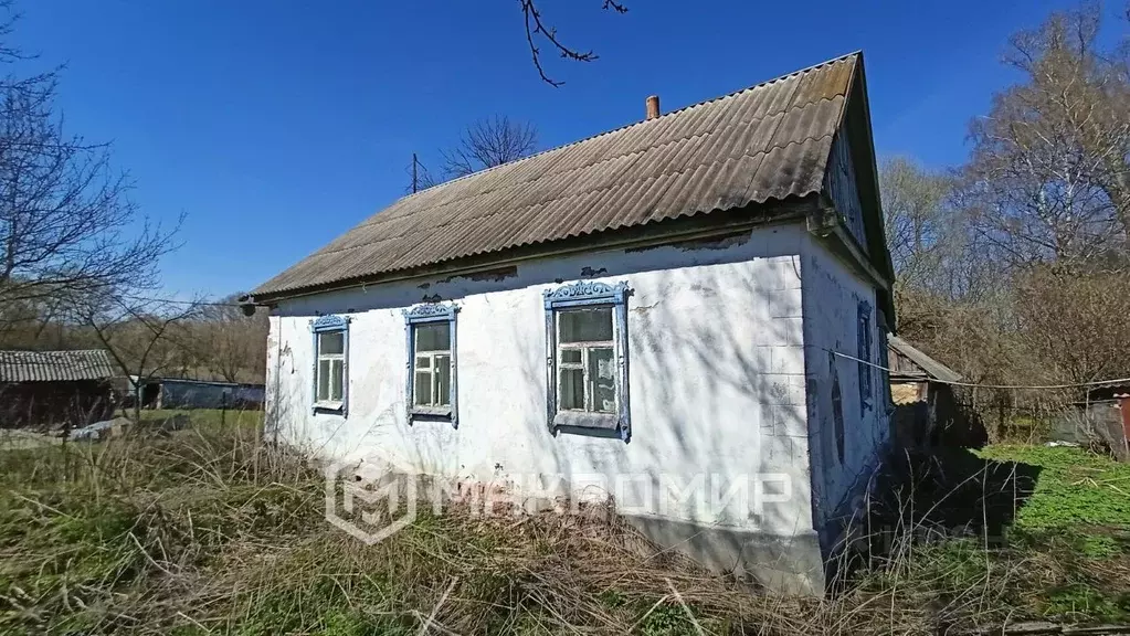 Дом в Орловская область, Глазуновский район, Отрадинское с/пос, д. ... - Фото 0