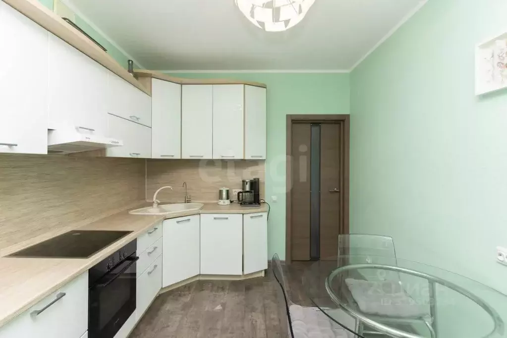 1-к кв. Тюменская область, Тюмень бул. Бориса Щербины, 14 (44.0 м) - Фото 0