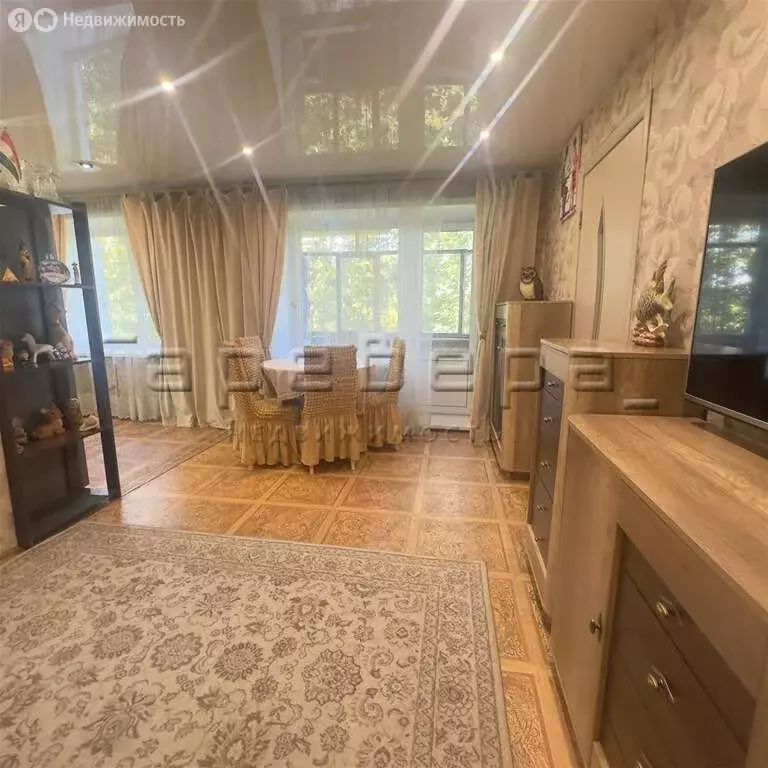 2-комнатная квартира: Красноярск, улица Комбайностроителей, 8А (43 м) - Фото 0