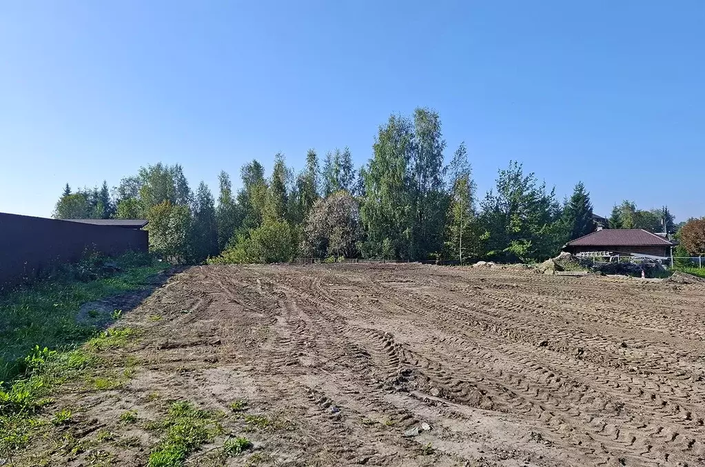 Участок в Ленинградская область, Всеволожский район, Имени Свердлова ... - Фото 1