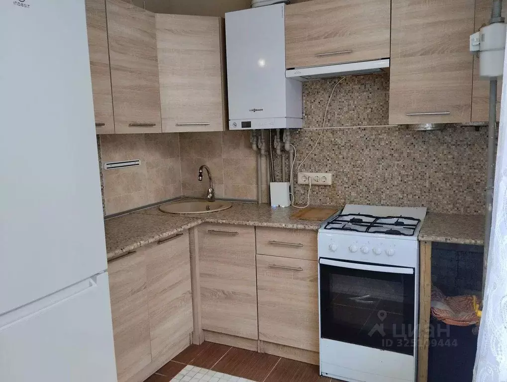 Студия Краснодарский край, Сочи Каспийская ул., 42Б (33.6 м) - Фото 1