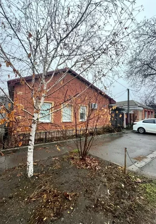 Дом в Ростовская область, Таганрог Азовская ул. (98 м) - Фото 1