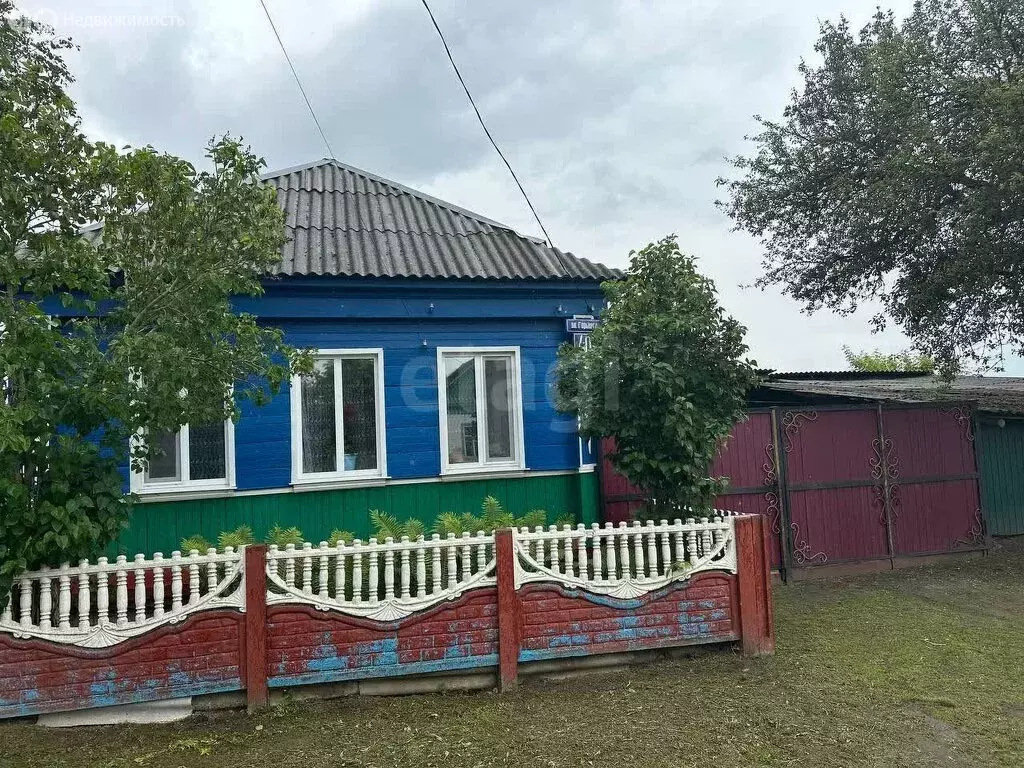 Дом в Почеп, улица Горького (75.2 м) - Фото 1