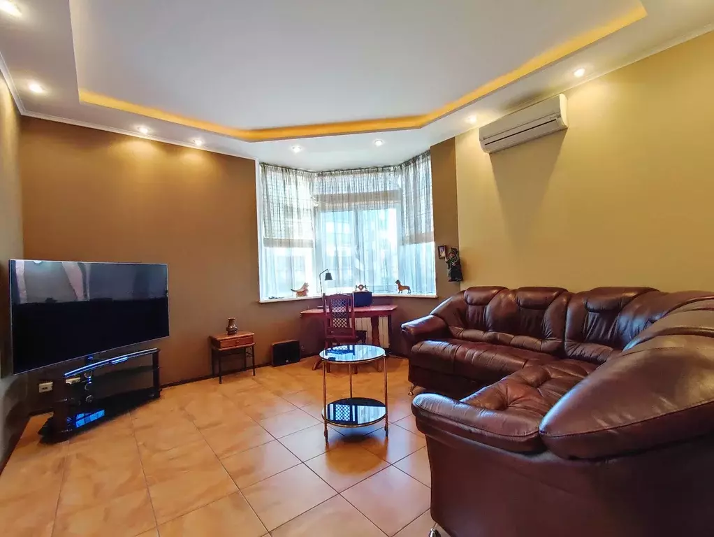 Продаётся 2-к квартира, 64.2 м - Фото 0