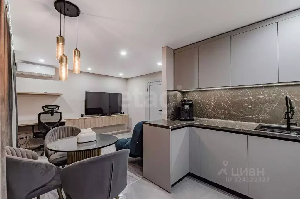 3-к кв. Татарстан, Казань ул. Фатыха Амирхана, 31 (59.9 м) - Фото 1