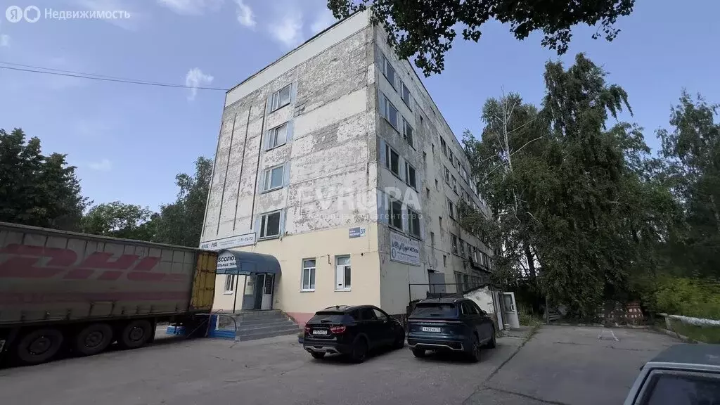 Помещение свободного назначения (2400 м) - Фото 1