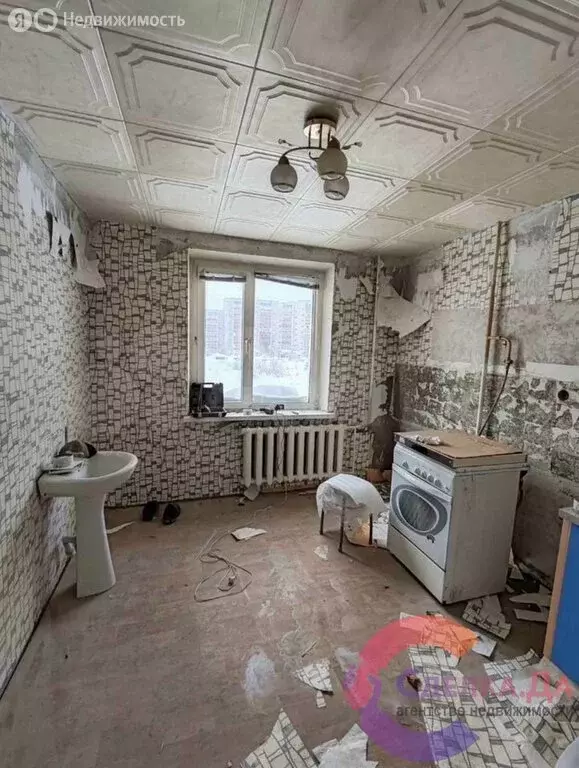 2-комнатная квартира: Нефтекамск, улица Энергетиков, 9 (57 м) - Фото 1