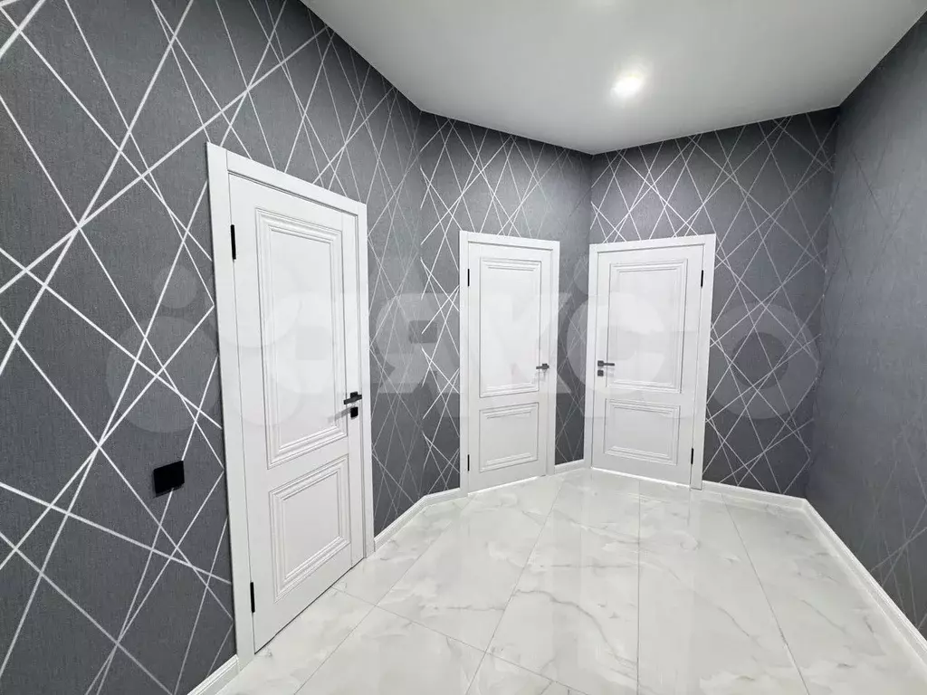 1-к. квартира, 42 м, 4/6 эт. - Фото 0