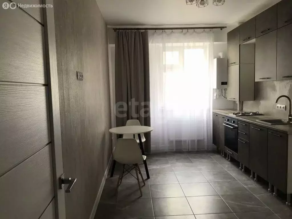 2-комнатная квартира: Севастополь, улица Павла Корчагина, 23 (62 м) - Фото 1