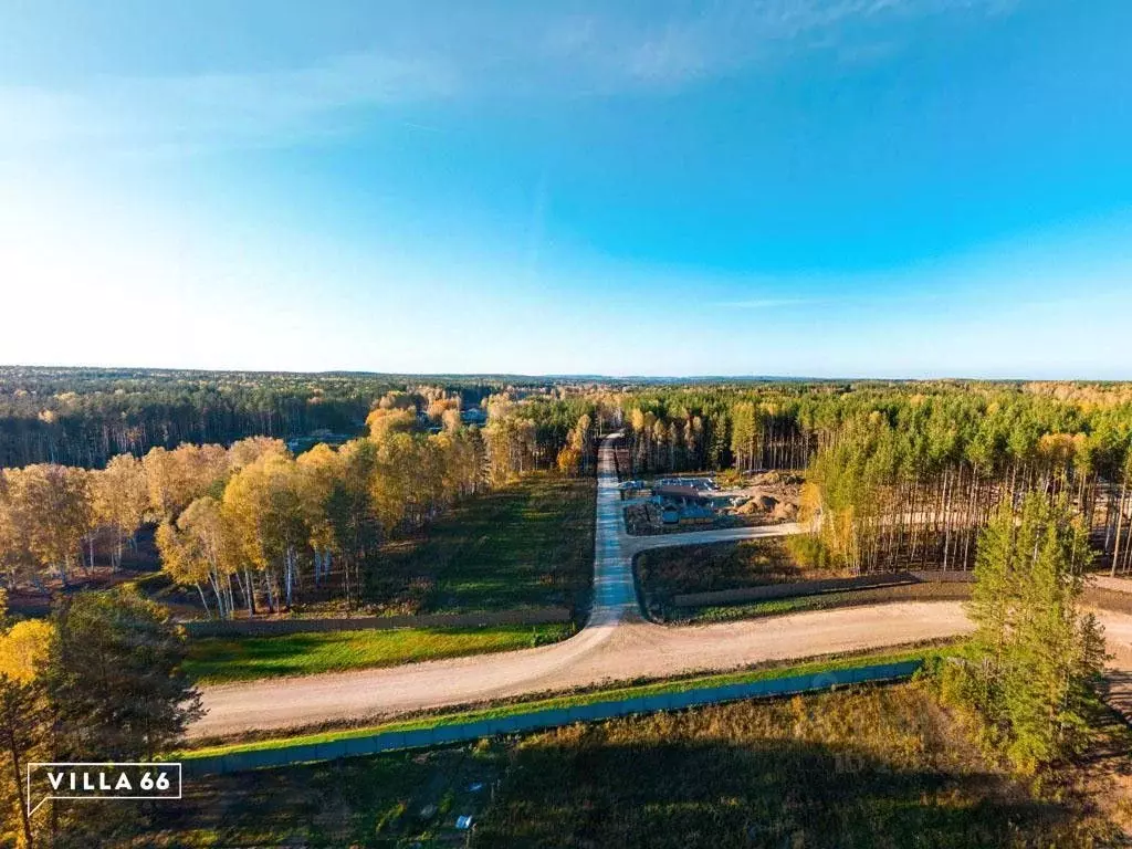 Участок в Свердловская область, Сысертский городской округ, пос. ... - Фото 1