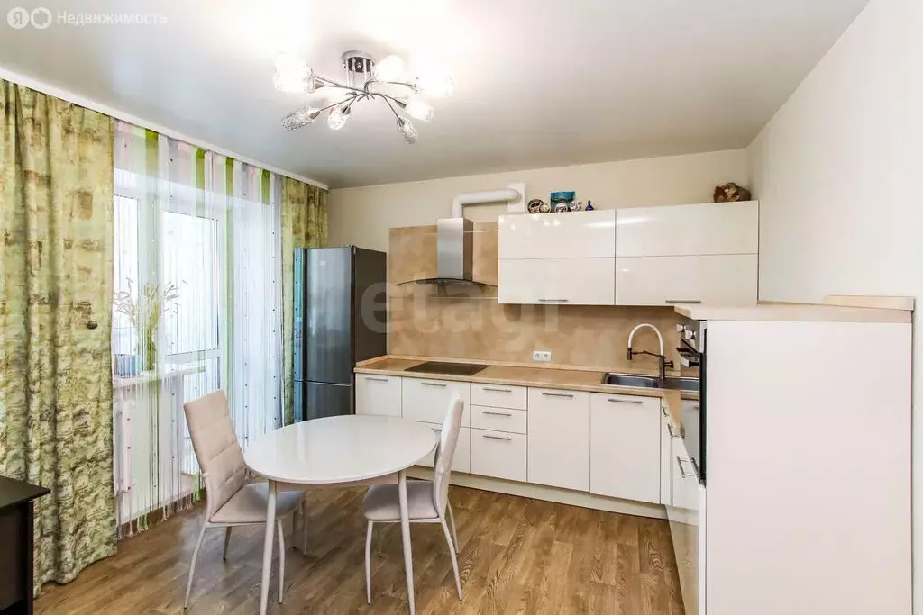 2-комнатная квартира: Тюмень, микрорайон Тарманы, улица Малышева, 24/1 ... - Фото 2