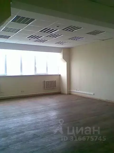 Офис в Нижегородская область, Нижний Новгород ул. Ломоносова, 9Б (63 ... - Фото 1