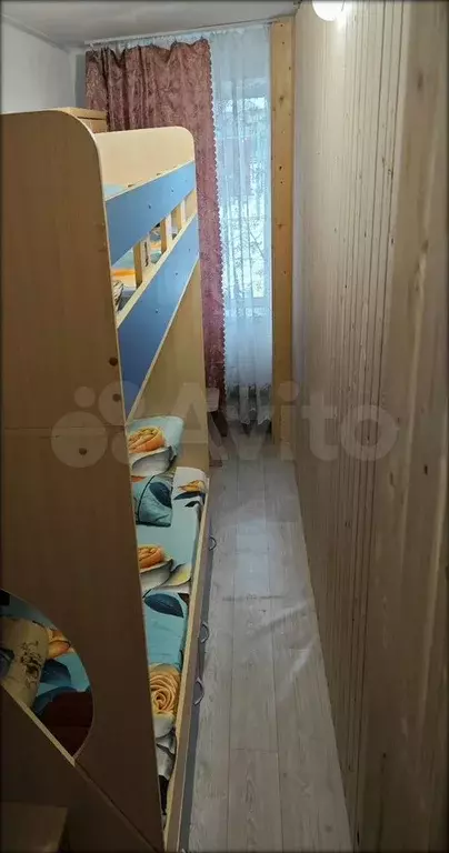 Комната 8 м в 3-к., 4/12 эт. - Фото 0