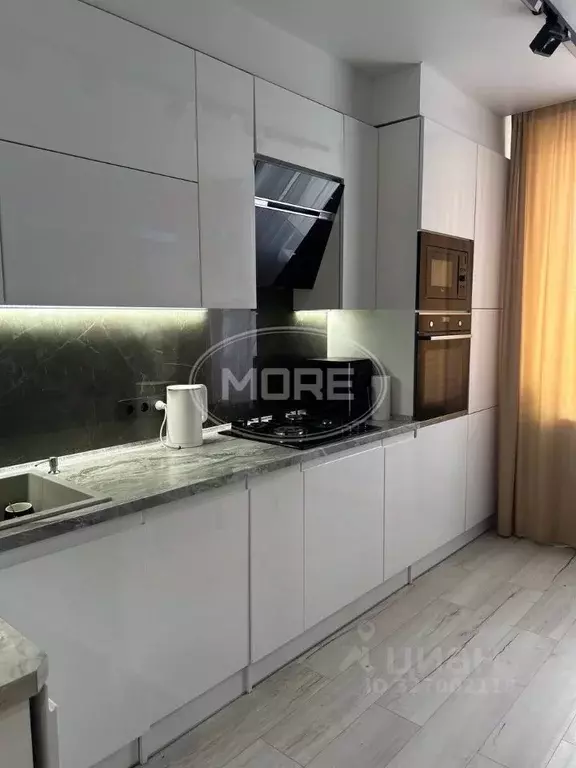 2-к кв. Калининградская область, Калининград Бассейная ул., 38 (64.0 ... - Фото 1