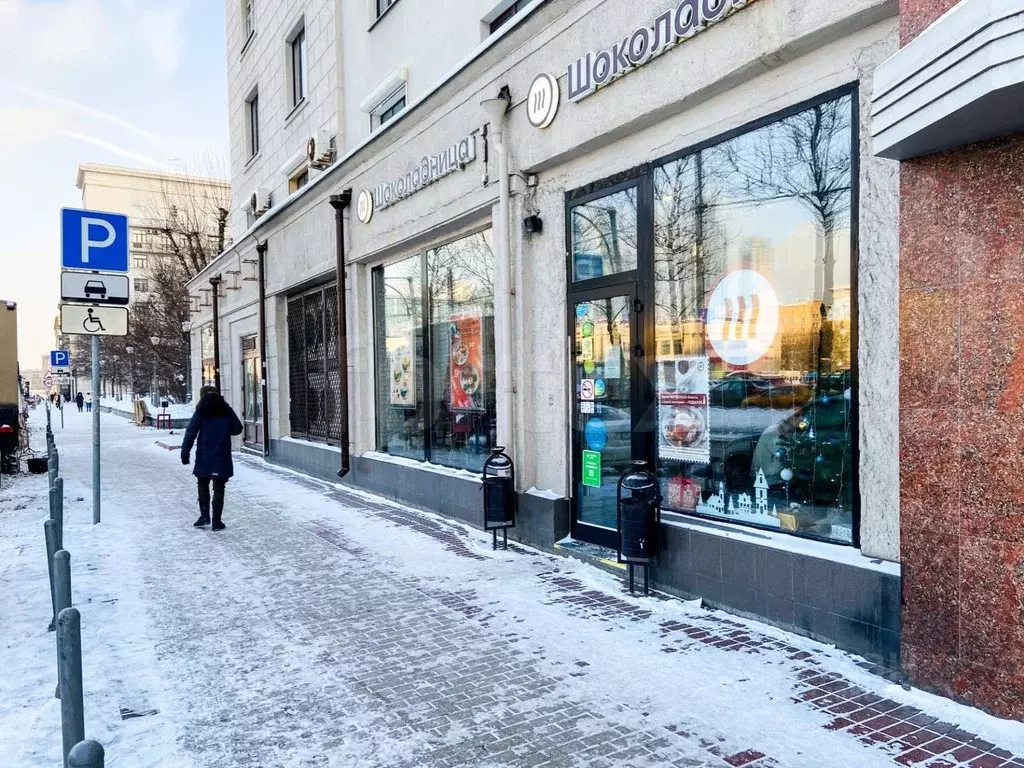 Офис в Москва Кутузовский просп., 45 (200 м) - Фото 2