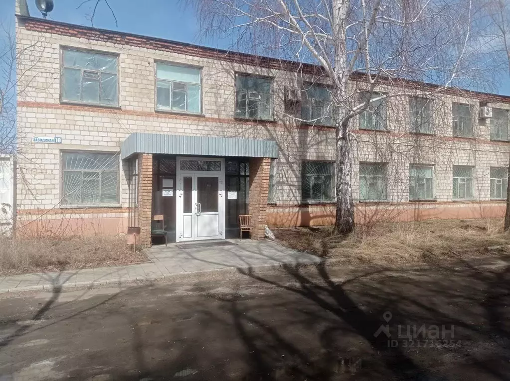 Помещение свободного назначения в Алтайский край, Яровое Заводская ... - Фото 0