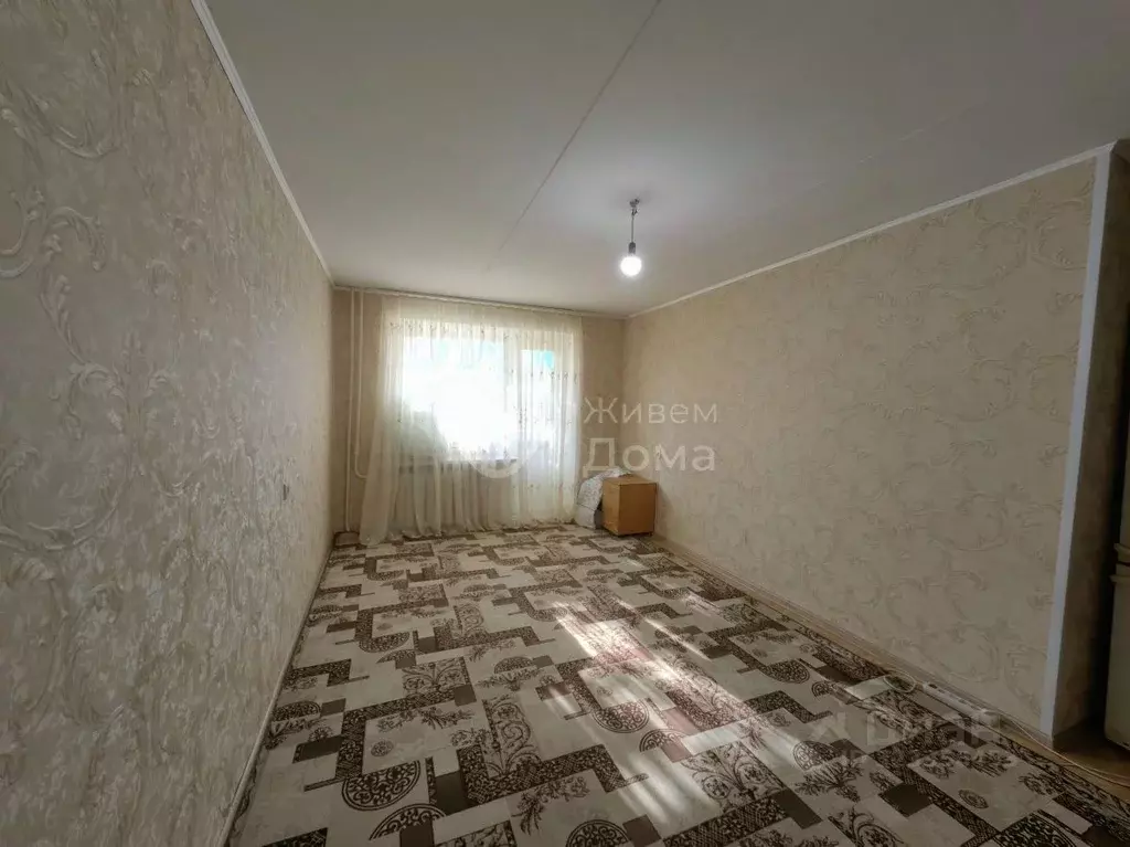 2-к кв. Волгоградская область, Волгоград ул. 50 лет Октября, 28 (44.9 ... - Фото 1