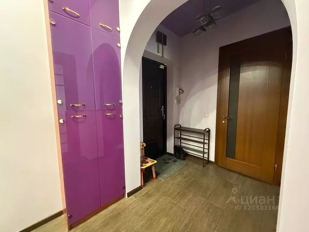 3-к кв. Иркутская область, Иркутск ул. Терешковой, 21 (82.0 м) - Фото 2