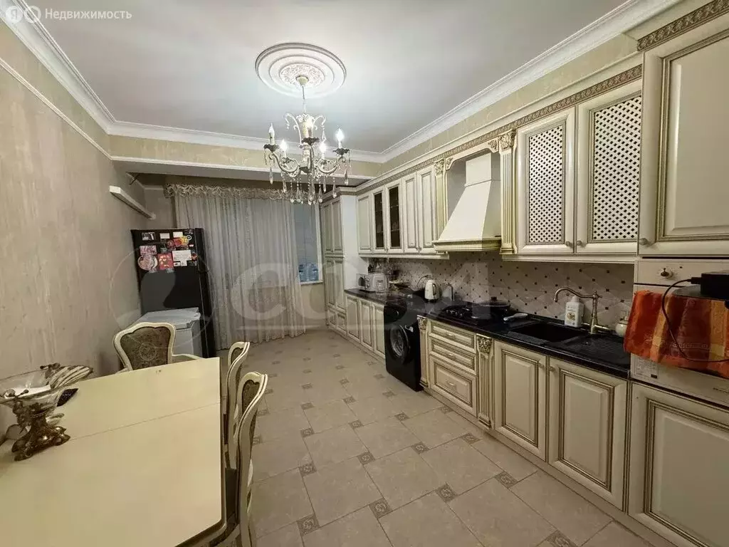 1-комнатная квартира: Махачкала, проспект Гамидова, 18У (54 м) - Фото 1