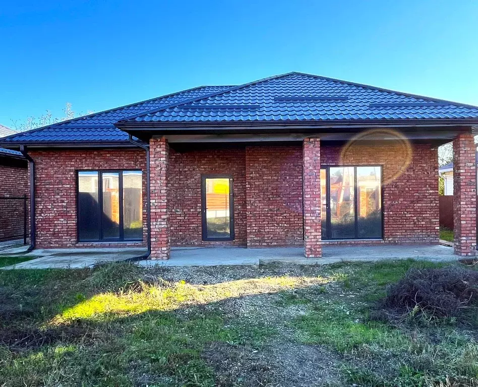 Коттедж в Адыгея, Тахтамукайский район, Козет аул Кольцевая ул. (93 м) - Фото 1