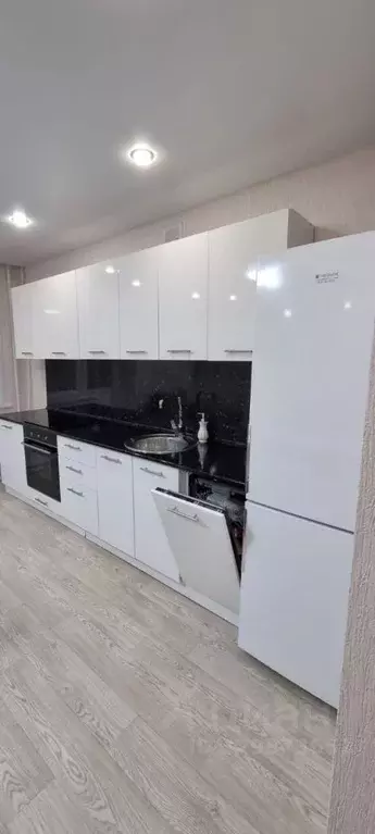 Студия Ульяновская область, Ульяновск Автозаводская ул., 49А (40.0 м) - Фото 1