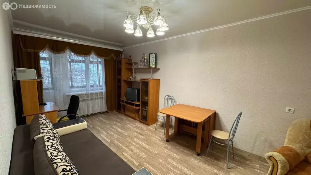 2-комнатная квартира: Октябрьский, 21-й микрорайон, 4/5 (45 м) - Фото 2