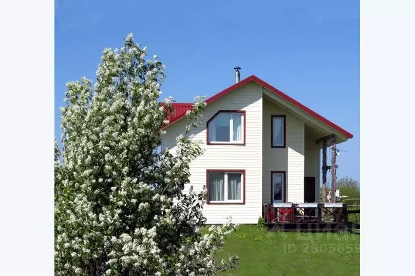 Дом в Карелия, Олонецкий район, д. Тукса ул. Центральная, 15Б (85 м) - Фото 1