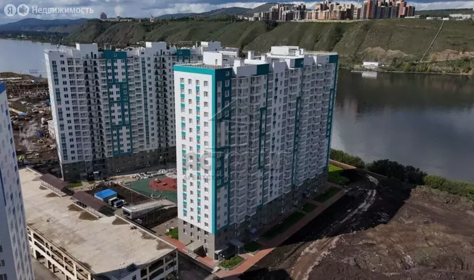 2-комнатная квартира: Красноярск, улица Лесников, 51 (62.9 м) - Фото 1