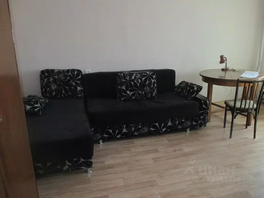 1-к кв. Омская область, Омск ул. Волховстроя, 88 (30.0 м) - Фото 1