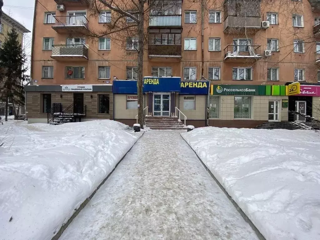 Помещение свободного назначения в Новосибирская область, Новосибирск ... - Фото 0