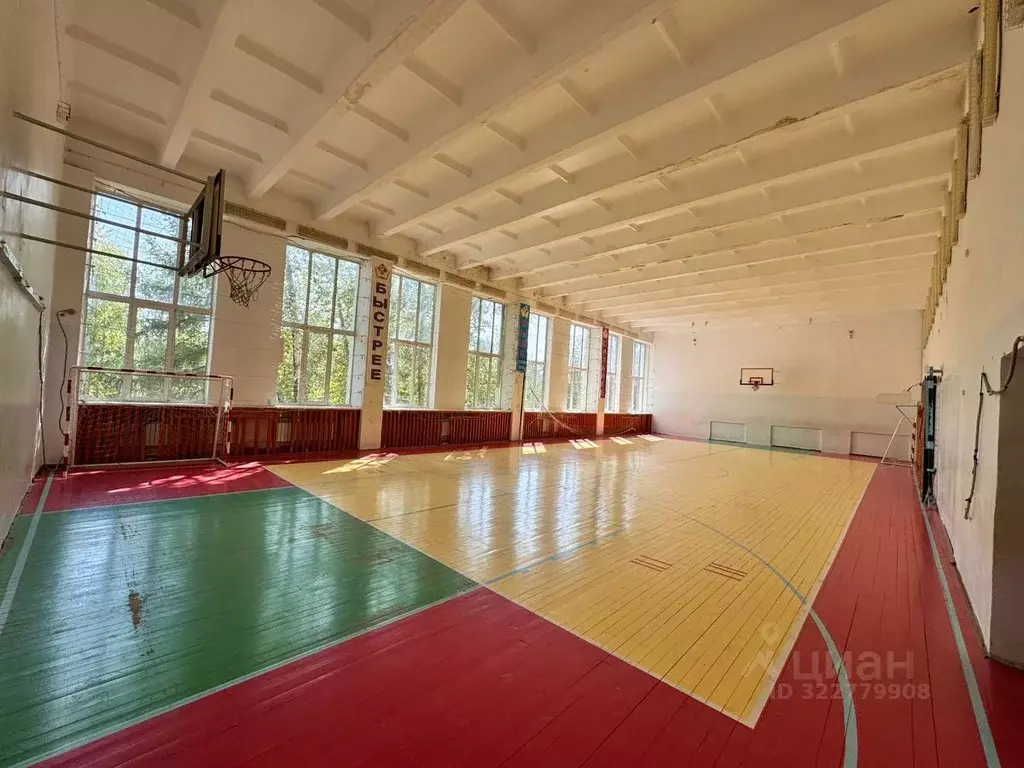 Помещение свободного назначения в Свердловская область, Североуральск ... - Фото 1