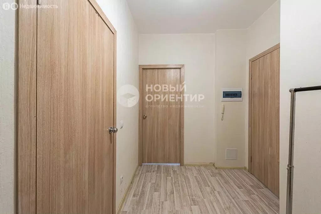 2-комнатная квартира: Екатеринбург, улица Евгения Савкова, 4 (54.5 м) - Фото 0