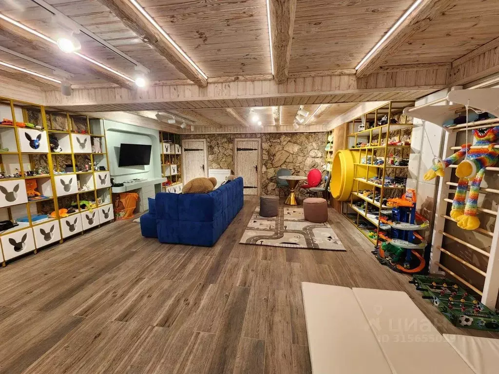 Дом в Крым, Ялта городской округ, Гаспра пгт ул. Маратовская, 20 (444 ... - Фото 1